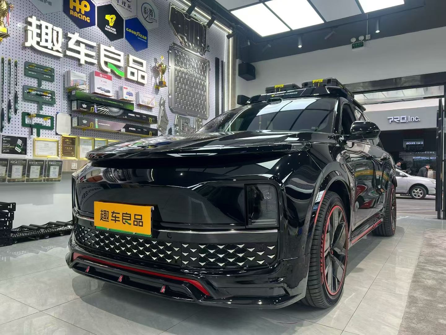 深圳趣车良品汽车外观外饰改装升级｜刹车·轮毂·包围·尾翼·姿态风格方案